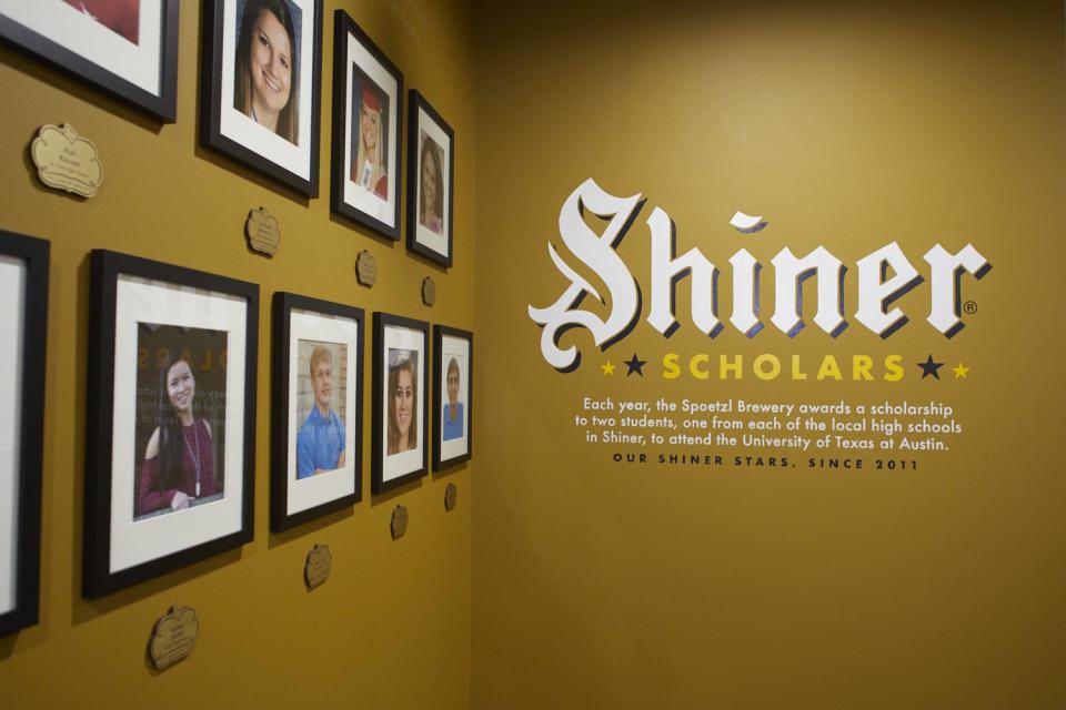Shiner brewery guest experience tour 